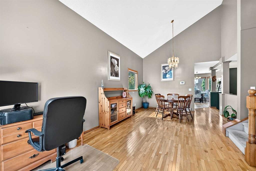 228 Arbour Ridge Way Nw, Calgary, AB - Indoor Photo Showing Office