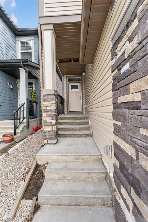 268 Cornerbrook Road Ne, Calgary, AB - Outdoor