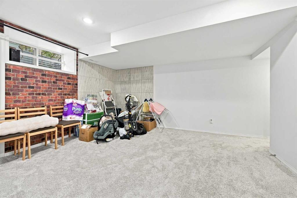 15230 Prestwick Boulevard Se, Calgary, AB - Indoor Photo Showing Other Room