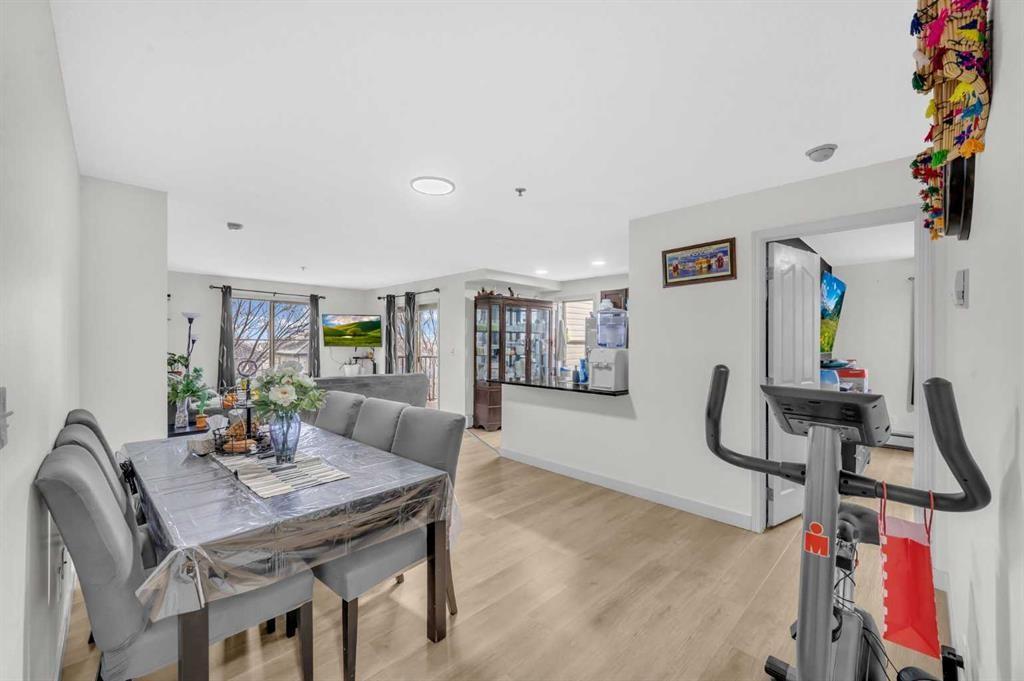 227-355 Taralake Way Ne, Calgary, AB - Indoor Photo Showing Dining Room