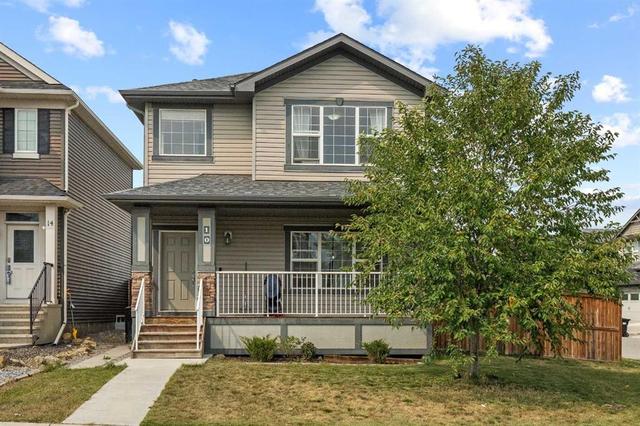 10 Nolanfield Heights NW Calgary, AB T3R 0J3